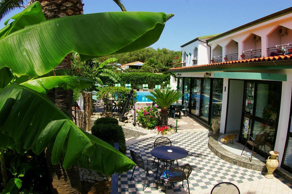 Hotel Marinella Capo Vaticano Eksteriør billede