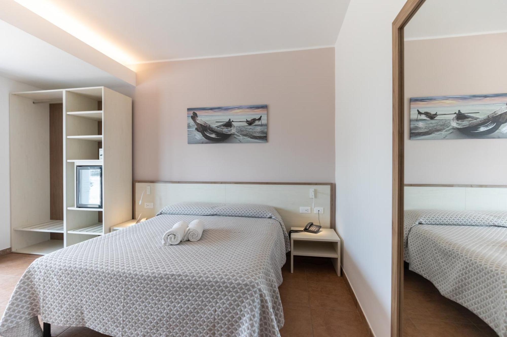 Hotel Marinella Capo Vaticano Eksteriør billede